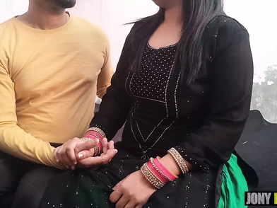 Desi Bhabhi JonyDarling Gets Cock Squeezing Vag Porked In Punjabi Film Ka Devar Ke Saath Ganda