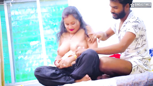 Hot Indian MILF Amazing Porn Video